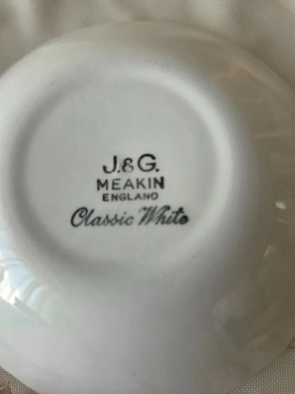 Vintage JG Meakin Classic White Small Bowls